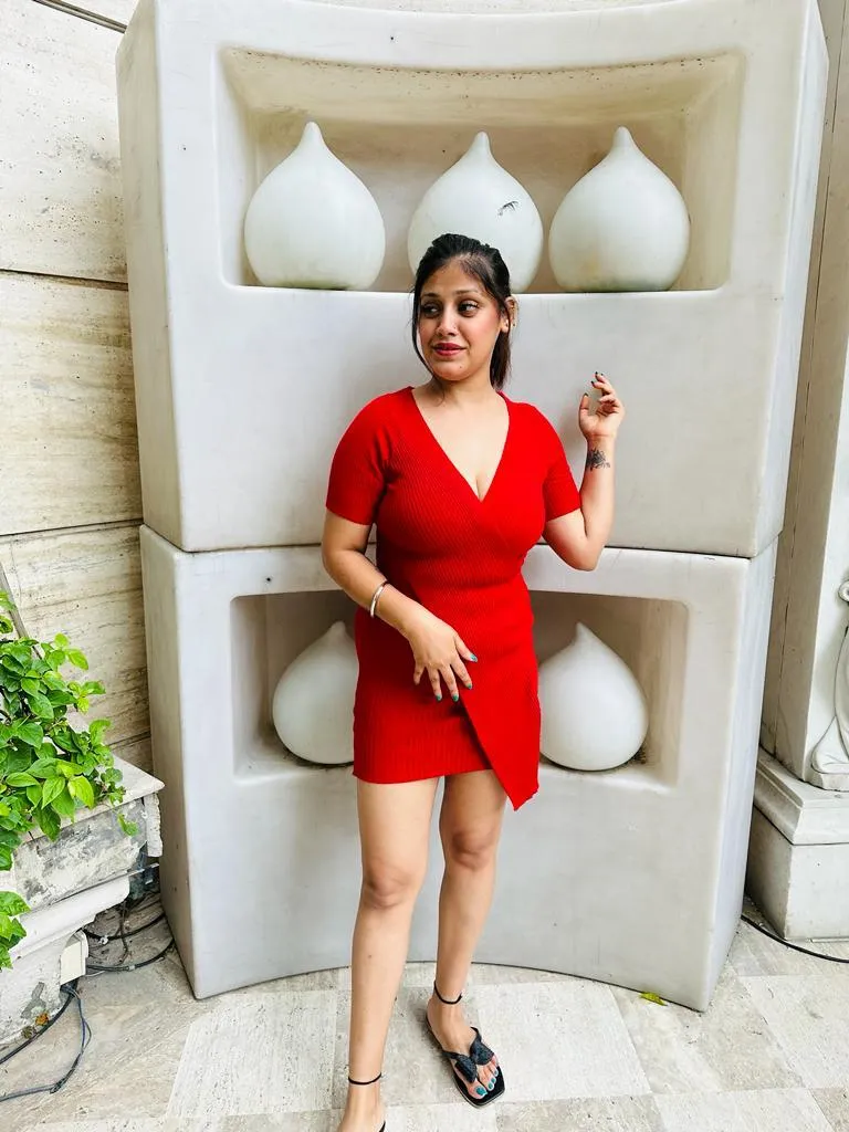 Nagpur call girl